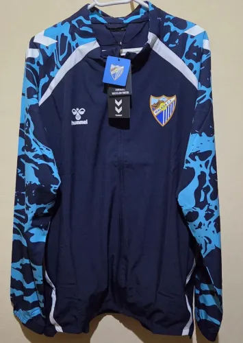 Jaqueta Málaga Pré Jogo Hummel original 2025/2026