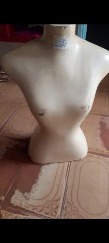 Desapego manequim feminino usado 