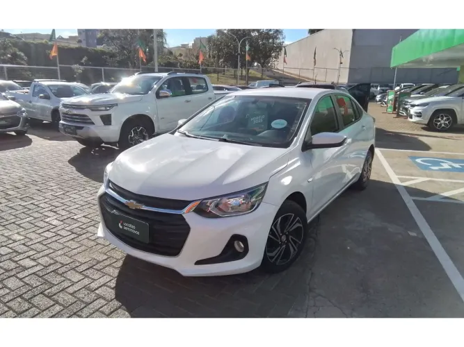 Chevrolet Onix Plus LT 1.0 12V TB Flex Mec. 4P 2025