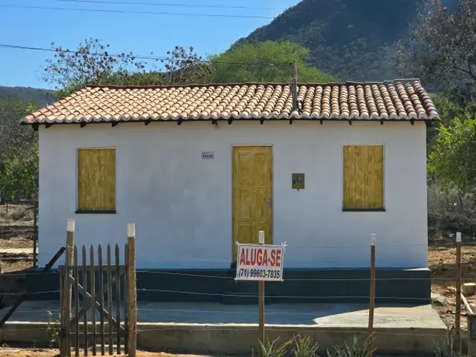 Casa no Povoado Lagoa Funda em Brumado - BA 148 (12 km de Brumado)