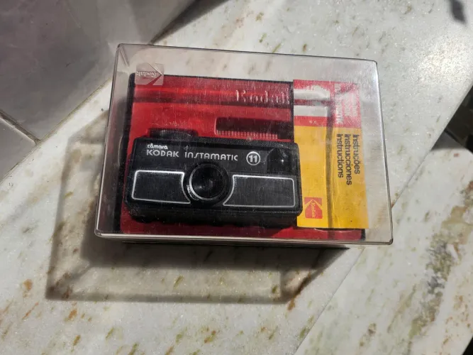 2 Câmeras vintage KODAK Tira Teima