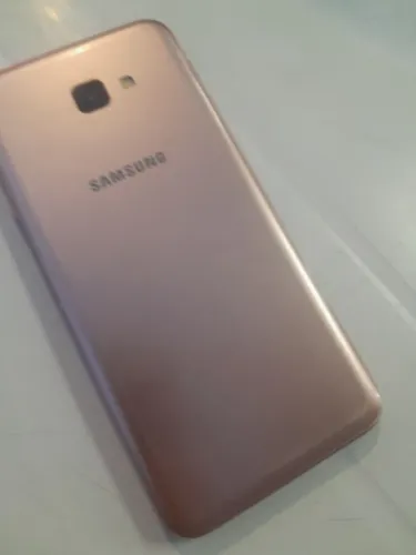 Samsung Galaxy j4