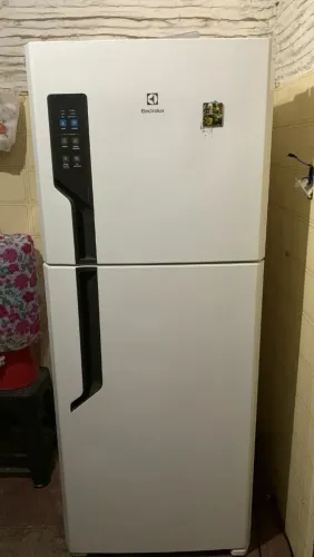 Geladeira pra BOTA o gás