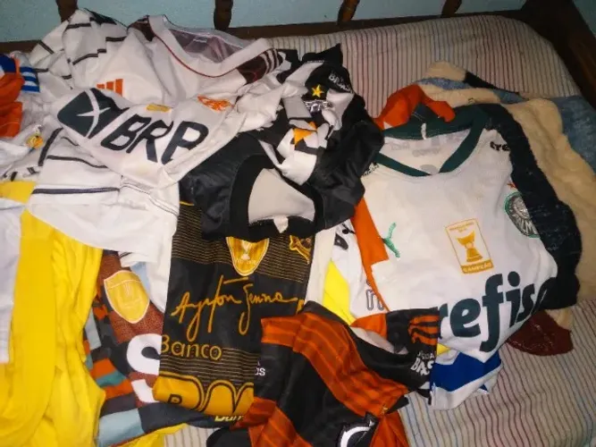 camisas tailandesas sao 56 peças g e gg