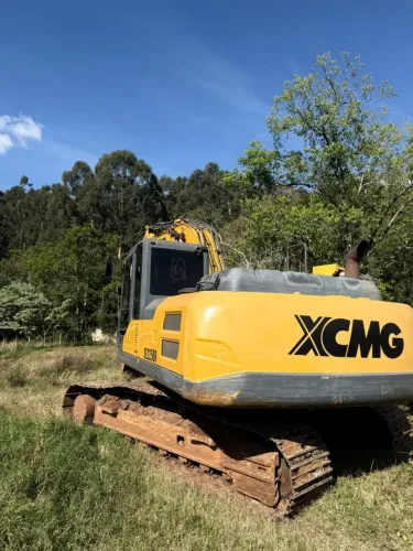 Escavadeira Hidráulica XCMG 225 Ano 2022 7.000 Horas 