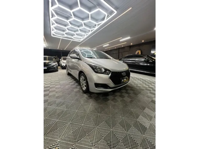 Hyundai HB20S Comfort Plus 1.0 Flex 12V Mec. 2019