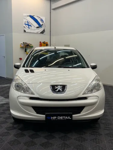 Peugeot 207 Active 1.4 Flex 8V 5P 2014