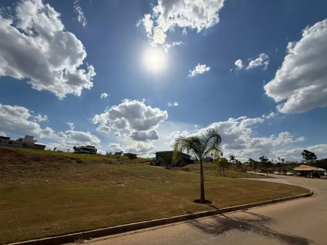 Lote/Terreno para venda com 907 metros quadrados