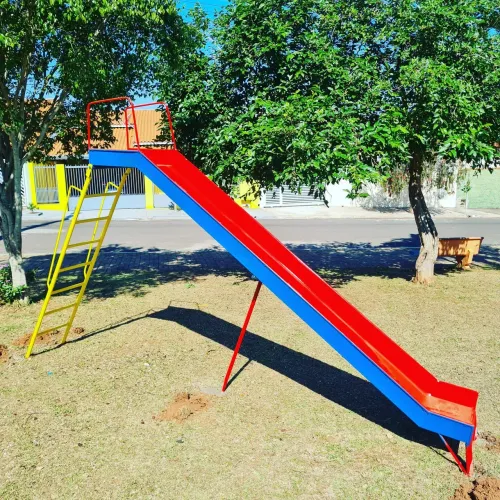 Playground novo direto da fabricante pintura eletrostática 