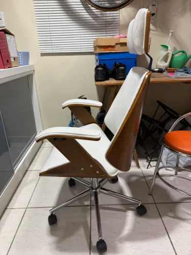 Cadeira Escritório Presidente Giratória Office Lisboa Rivatti Branco Nunca Usada