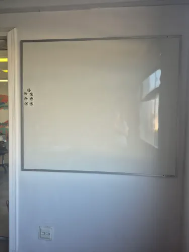 Quadro branco magnético