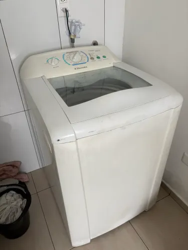 Máquina de lavar Electrolux 12kg - Para conserto
