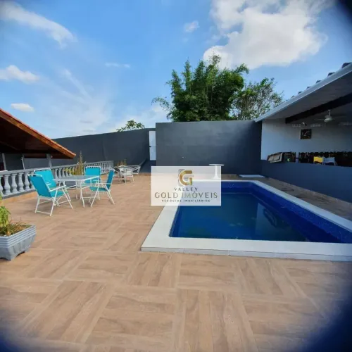 Chácara com 4 dormitórios à venda, 1107 m² por R$ 800.000,00 - Freguesia da Escada - Guara