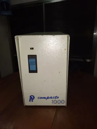 Estabilizador voltagem 4 tomadas
