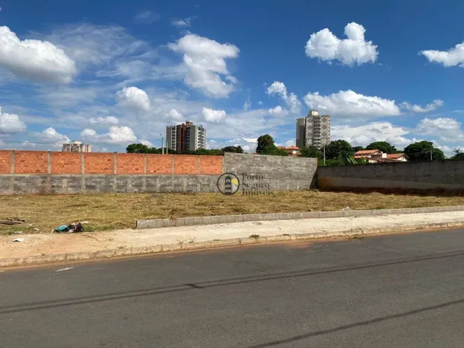 Terreno à venda, 318 m² por R$ 319.000,00 - Bosque dos Cedros - Nova Odessa/SP