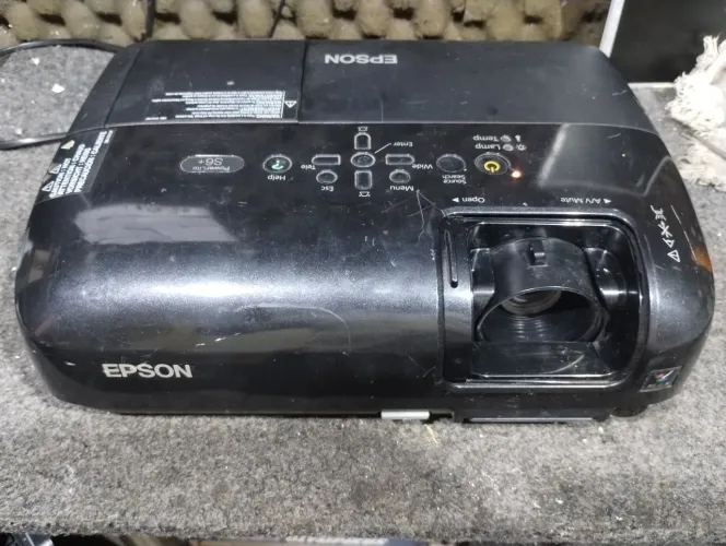 Projetor Epson S6+