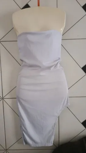 Vestido branco tomara que caia