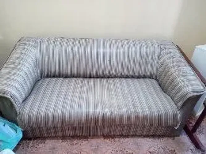 SOFÁ DE 3 LUGARES