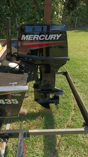 Barco Semi chata ideal pesca esportiva