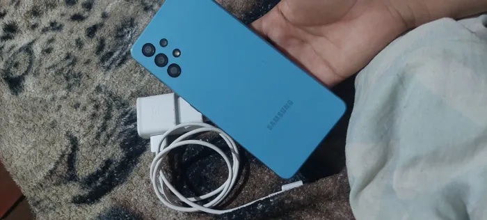 Samsung A32, semi novo