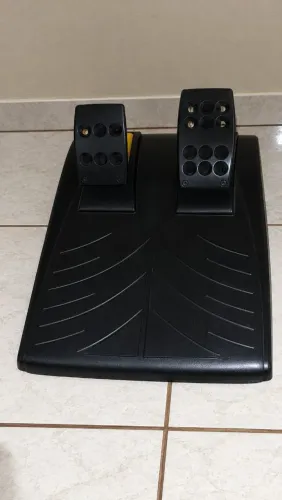 Logitech driving force GT