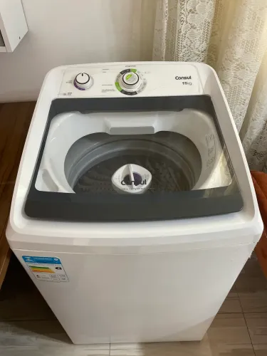 Máquina de lavar super conservada