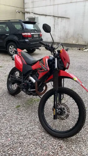 Moto Tornado 250cc