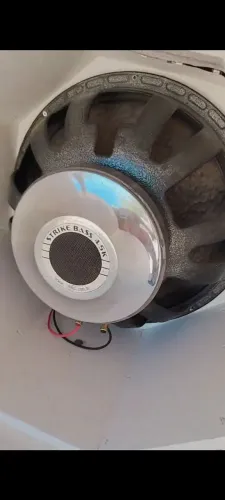 Vendo alto falante de 18 polegadas,4.5 ,650 e 2 médio de 12 polegadas 750