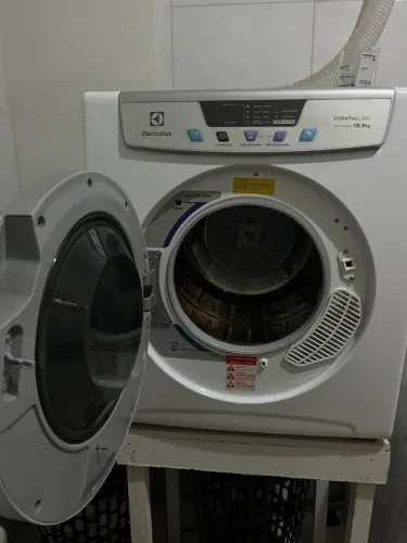 Secadora de Roupa Eletrolux