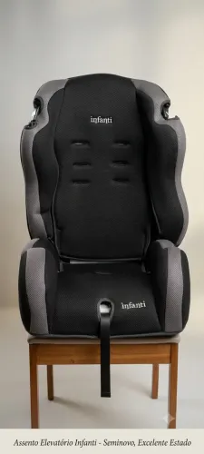 Cadeirinha Infantil - Marca: INFANTI