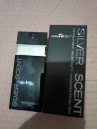 Perfume Silver Scent usado somente uma vez original comprado na top