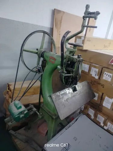 Grampeador elétrico