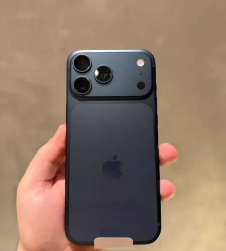IPHONE 17 PRO MAX 256GB, NA GARANTIA COM CASE, PELICULA, PROTETOR DE CAMERA, CAIXA E CABO