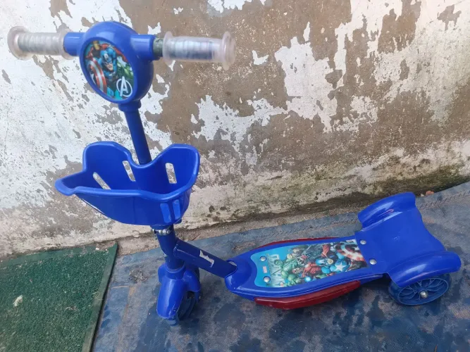VENDO PATINETE PARA CRIANÇA