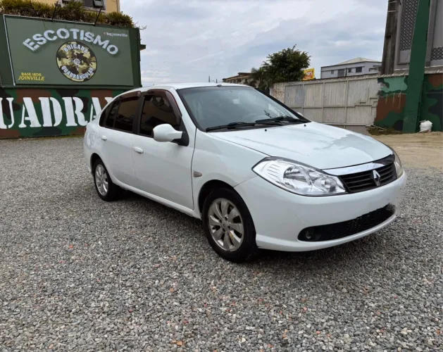 Renault Symbol Expression Hi-flex 1.6 16V 4P 2012