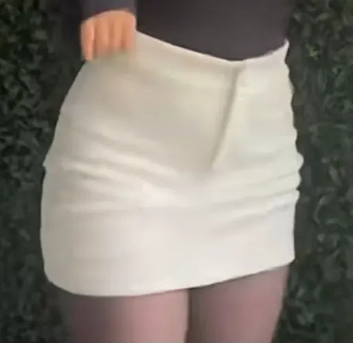 vendo short-saia tamanho P - NOVO