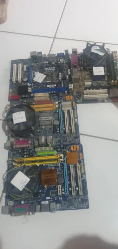 Placas mãe PC - Funcionando OK - preço unitário