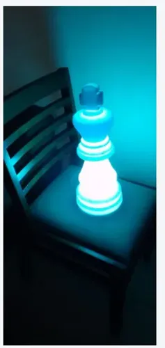 Luminário estilo REI jogo de xadrez