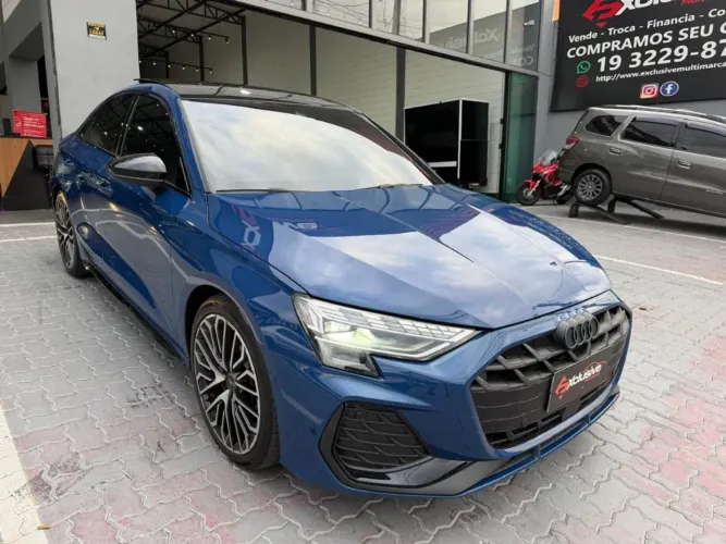Audi A3 Sed. Perform. Black 2.0 TFSI S-tronic 2025
