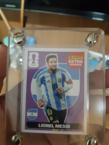 Figurinha do Messi bordo com proteção