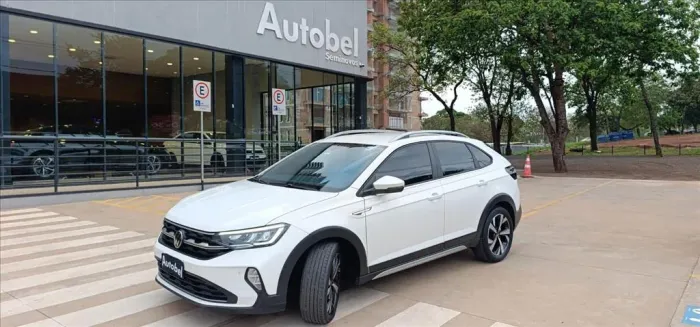 Volkswagen Nivus Highline 1.0 200 TSI Flex AUT 2021