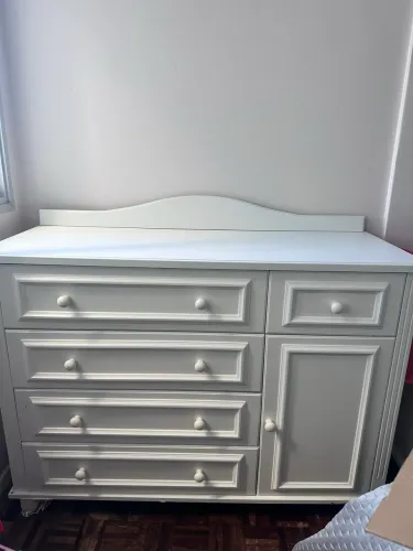 Cômoda quarto bebê