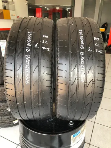 Kit 02 Pneus 235/50r18 Bridgestone Dueler H/P Sport 97V (usados)