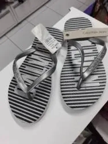 Chinelo de Dedo Listrado Infantil - Tamanho 31/32