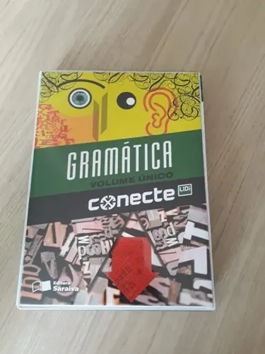 Gramática editora Saraiva.