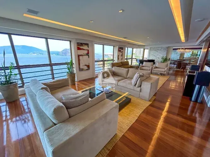 Apartamento exclusivo frente com vista mar em Ingá, Niterói 4 suítes, 430 m²