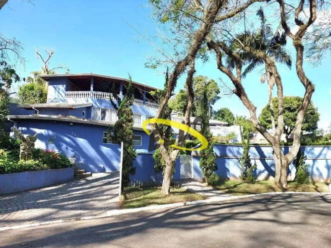Casa térrea à venda no condomínio Villa Vianna