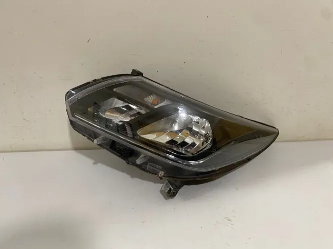 Farol esquerdo S10 / Trailblazer com Led 2017/2018/2019/2020/2021/2022/2023/2024