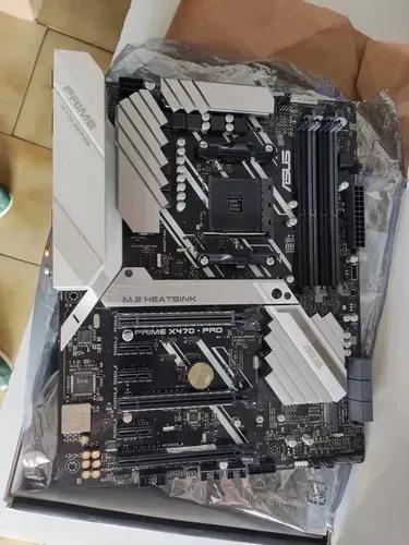 TROCO - Gabinete Gamer ASUS X470 prime Ryzen 32 GB Predator