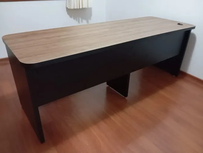 MESA RETA**LEIA O ANÚNCIO***